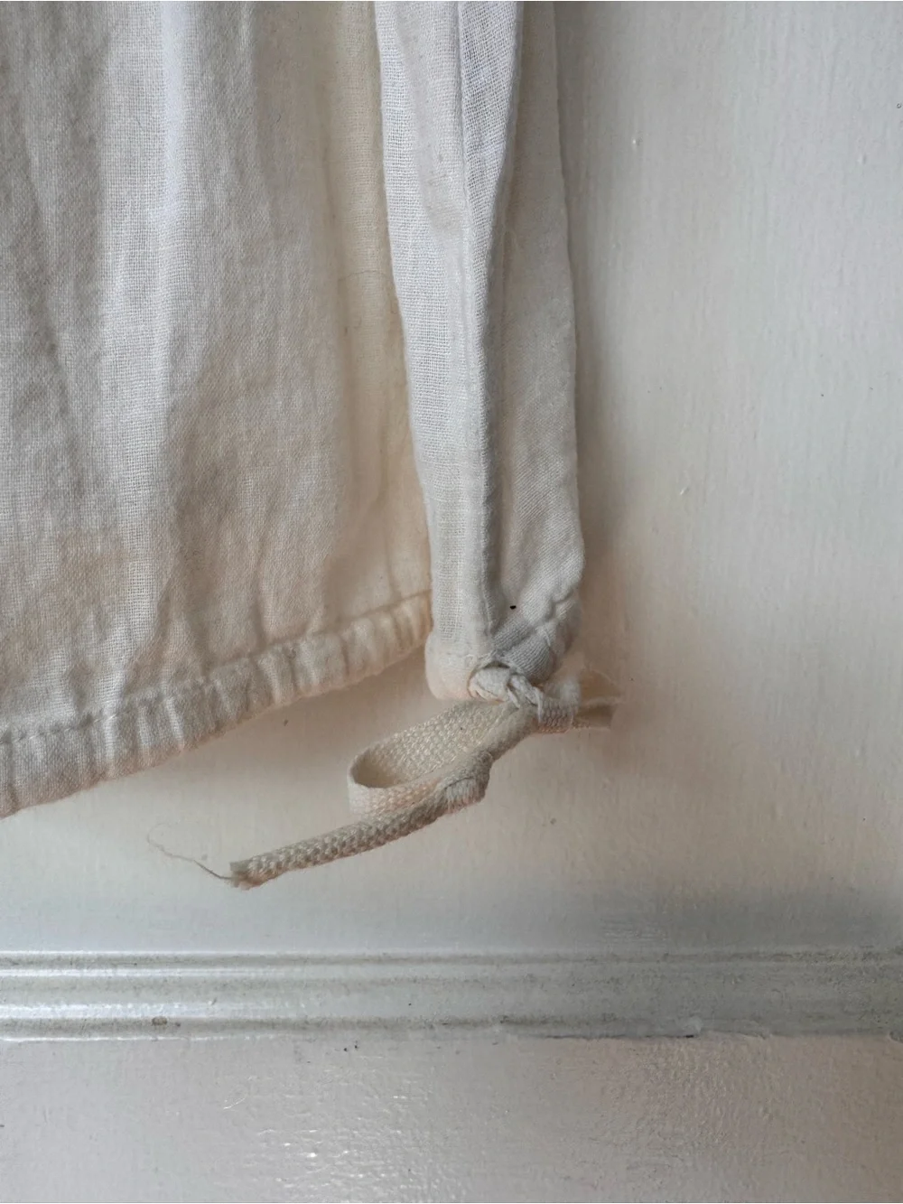 Free People | Cream Crochet-Trim Tank Top sz XS